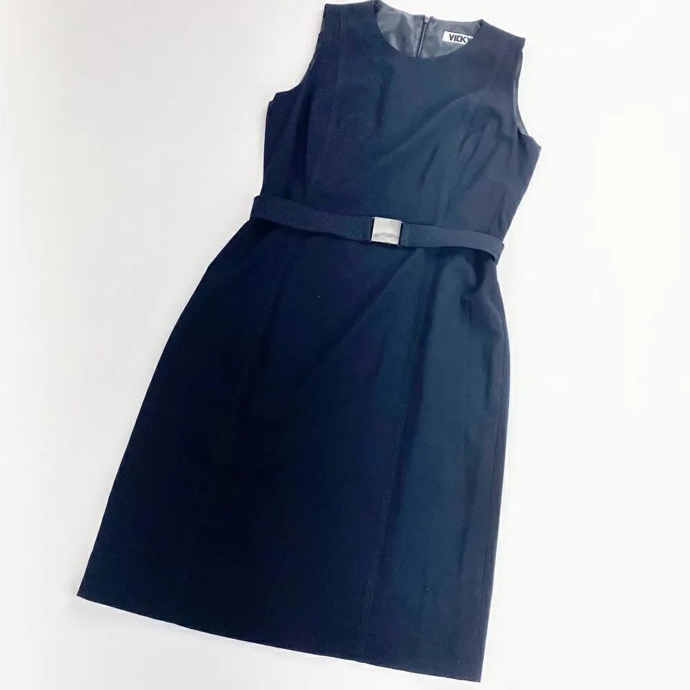 Vicky Tiel classic structured designer belted little black dress size 6